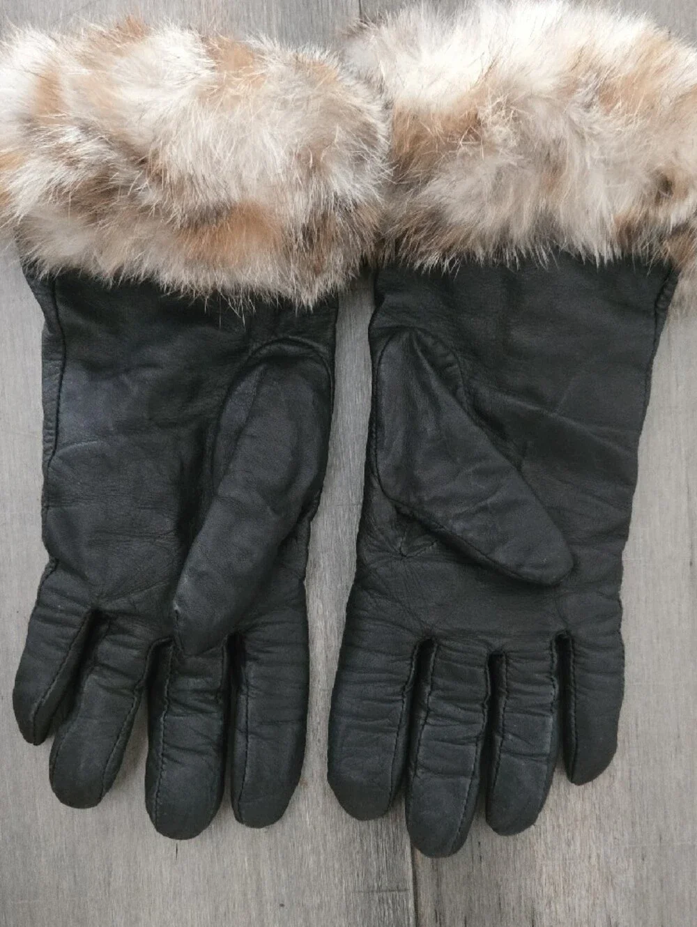 Black Leather Gloves with Fur Cuffs,cashmir Iinnig,size 8